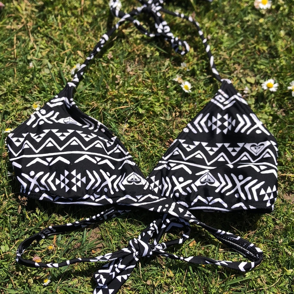 Roxy bikini top size S-M
